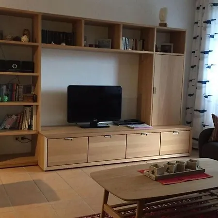 Feriehus With Sea View And Swimming Pool *